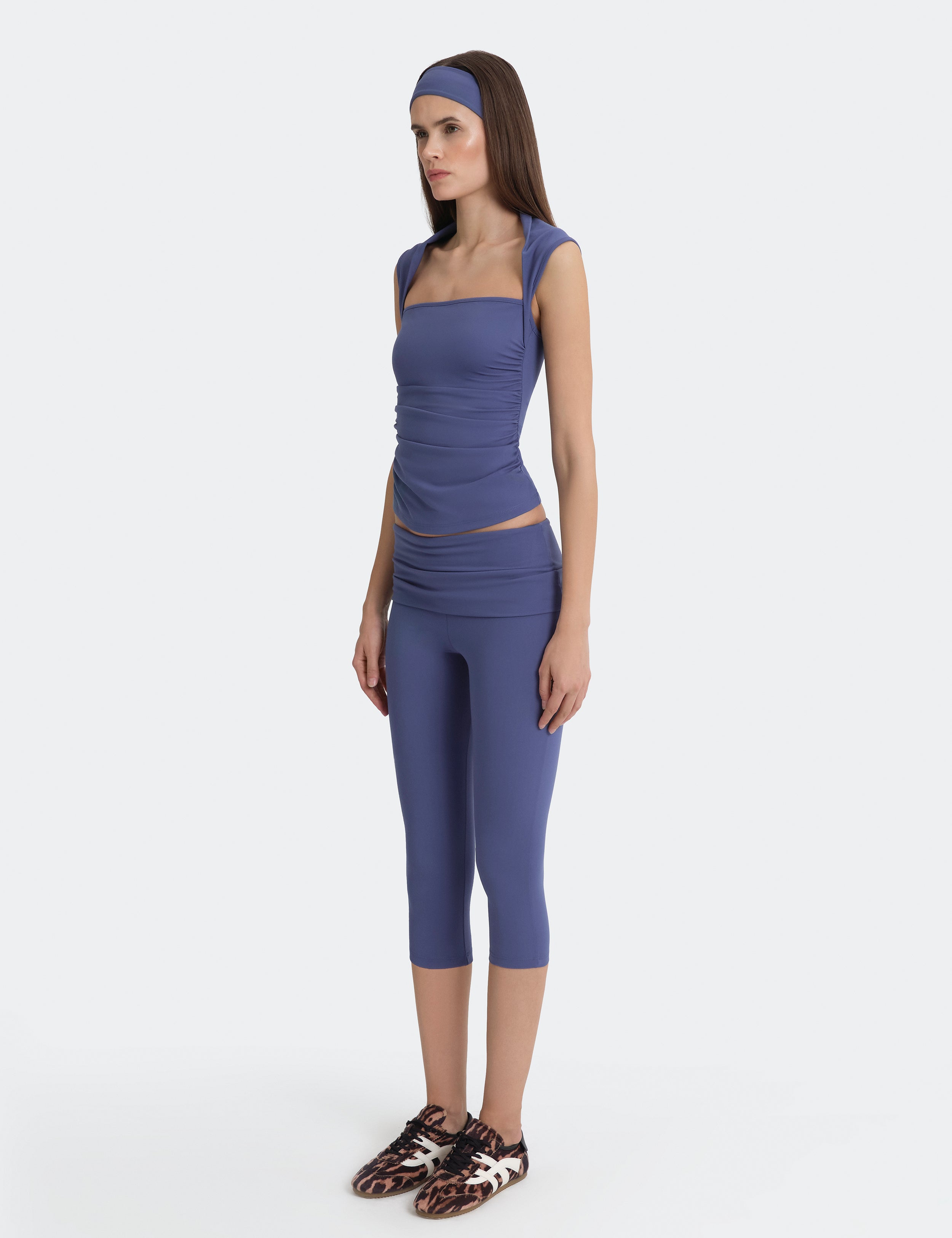 Off-Duty Yoga Capri Pants - Blue